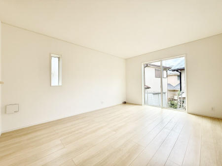 rO 났ƏΊ炪W܂AS܂郊rO