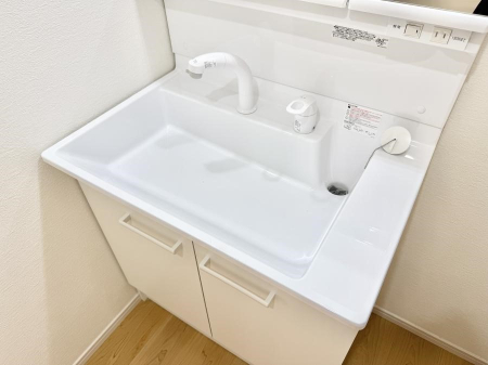 ̑ ݔ􂢂􂤎KɎg֗ȃV[