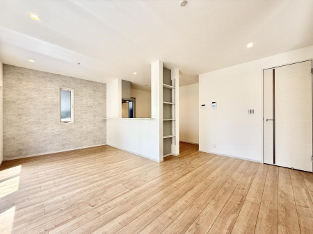 rO 났ƏΊ炪W܂AS܂郊rO