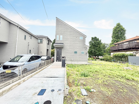 nOώʐ^ OρV炵n܂ꏊŁAƑJ[߂