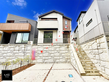 nOώʐ^ OρV炵n܂ꏊŁAƑJ[߂