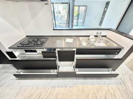 �L�b�`�� �������Ƒ����J��[�߂�A������̂���L�b�`��