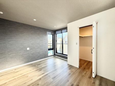 ���̑����� �������D��ŉ��₩�Ȏ��Ԃ��������