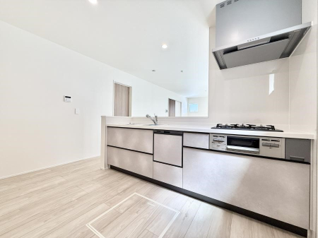 �L�b�`�� �������Ƒ����J��[�߂�A������̂���L�b�`��