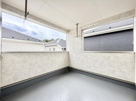 oRj[  G߂̈ڂ낢JIȋԂł