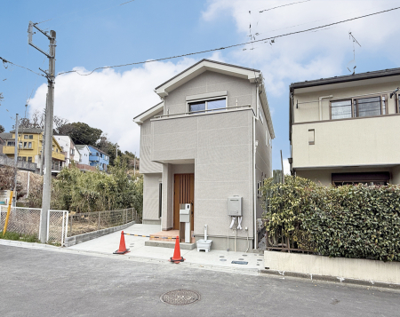 nOώʐ^ OρV炵n܂ꏊŁAƑJ[߂