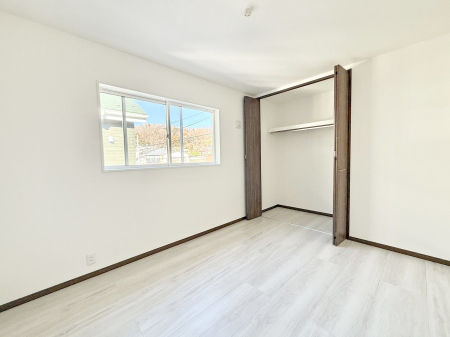 ���̑����� �������Â��ȗm���œǏ����ɏW���ł���ꏊ