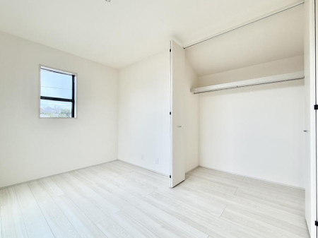 ̑ F̂ŉ₩ȎԂy߂܂