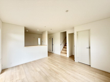 rO 났ƏΊ炪W܂AS܂郊rO