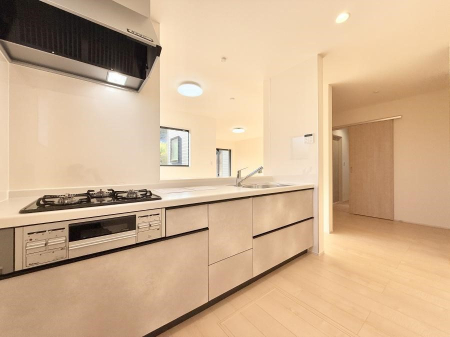 �L�b�`�� �������Ƒ����J��[�߂�A������̂���L�b�`��