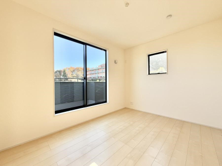 �Q�� ���������̔z�u��ʋC���̗ǂ��݌v�ŕ����̋�C�������炸�A��ɐV�N�ȋ�C������܂�