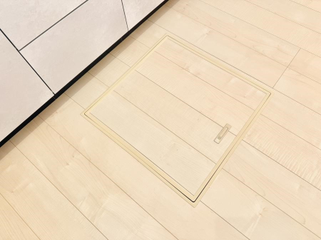 ���̑����� �ݔ����B�ꂽ���[�X�y�[�X�ŉƑS�̂��X�b�L��