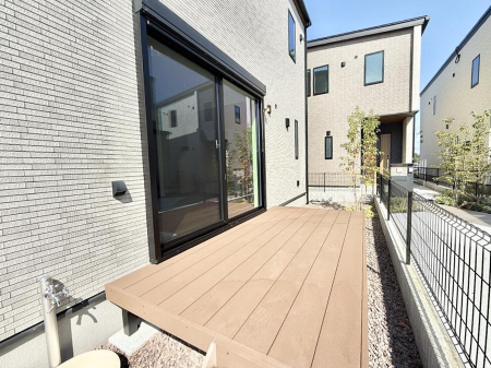 ̑ OρVC̗ǂ̓EbhfbLł̂тڂ  