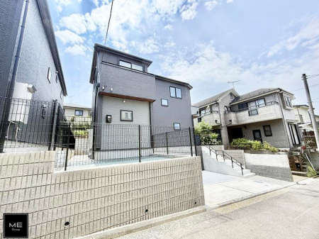 nOώʐ^ OρV炵n܂ꏊŁAƑJ[߂