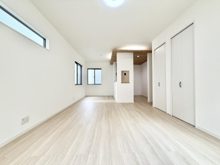 rO 났ƏΊ炪W܂AS܂郊rO