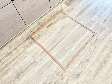 ̑ ݔBꂽ[Xy[XŉƑŜXbL