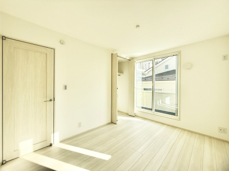 ���̑����� �����������������F�����̂������ŉ��₩�Ȏ��Ԃ��y���߂܂�