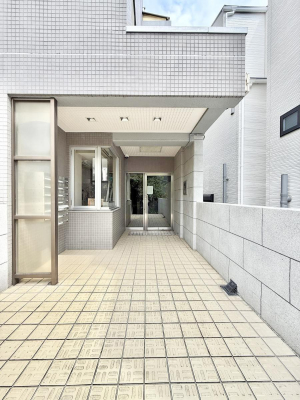 GgX OρA邽тɈS^ĂAJɊǗꂽL