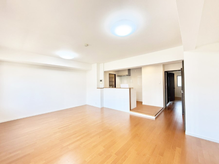 rO 났ƏΊ炪W܂AS܂郊rO