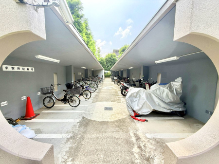 ̑ Oρ~nɒ֏ĂA]Ԃ̗pX[Ył