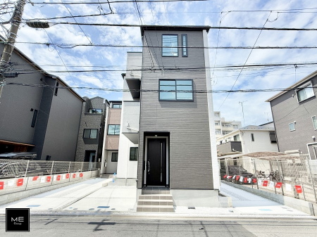 nOώʐ^ OρV炵n܂ꏊŁAƑJ[߂