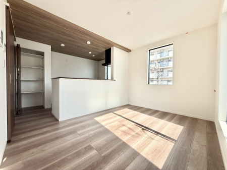 ���r���O �������Ƒ��̎��Ԃ��ʂ�A���K�Ŗ��������