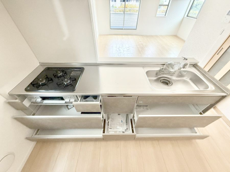 �L�b�`�� �������A�C�f�A�L����A�N���G�C�e�B�u�ȗ������