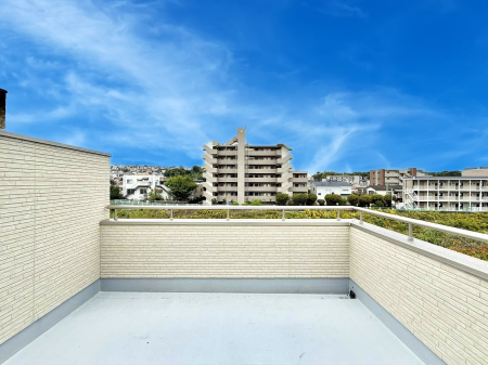 �o���R�j�[ ������ ��𒭂߂Ȃ���A�ق��ƈꑧ������ʂȋ��