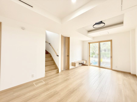 ̑ Ƒ̏Ί炪ӂA났̋