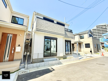 nOώʐ^ OρV炵n܂ꏊŁAƑJ[߂