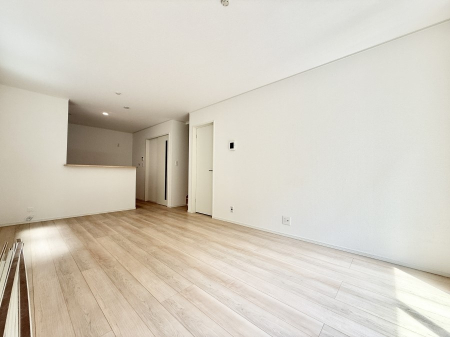 rO 났ƏΊ炪W܂AS܂郊rO