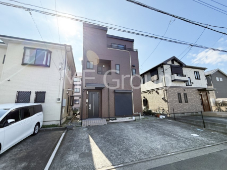 nOώʐ^ OρV炵n܂ꏊŁAƑJ[߂