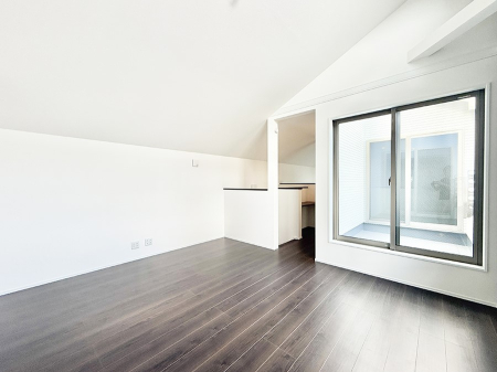 rO 났ƏΊ炪W܂AS܂郊rO