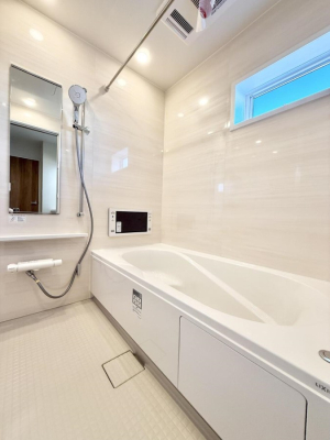 ���� �������������A������芰����o�X���[��