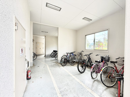 ̑ Oρ]ԂgƑɂS̒փXy[X~nɂp