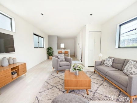 rO 肰ȂfUCZX悭oƋCGł