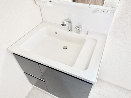 ̑ ݔ􂢂􂤎KɎg֗ȃV[