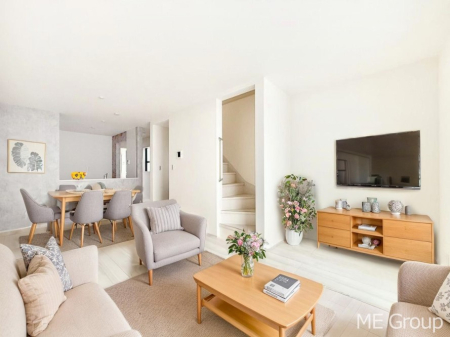 rO 肰ȂfUCZX悭oƋCGł