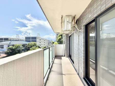 oRj[  G߂̈ڂ낢JIȋԂł