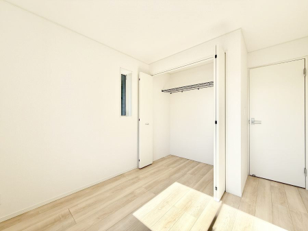 �q������ �������v���C�x�[�g��ԂƂ��ĐÂ��ŗ�������������񋟂��Ă���܂�