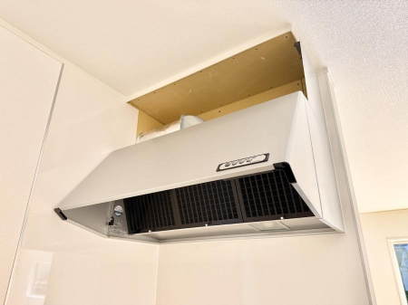 ���̑����� �ݔ����������̏��C����������C��ɗU������A�����I�ɔr�����ł��܂��B