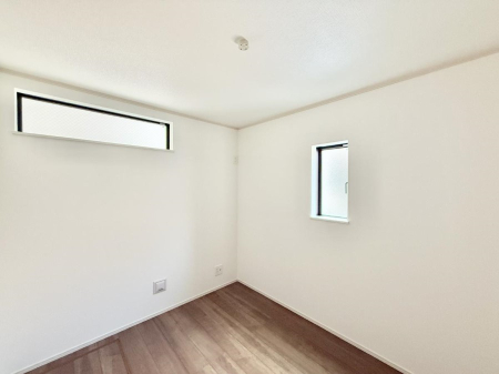 �q������ �������v���C�x�[�g��ԂƂ��ĐÂ��ŗ�������������񋟂��Ă���܂�