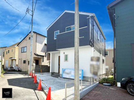 nOώʐ^ OρV炵n܂ꏊŁAƑJ[߂