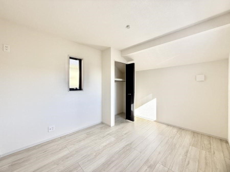 ���̑����� �������D��ŉ��₩�Ȏ��Ԃ��������