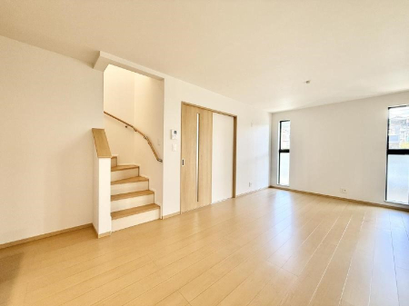 rO Cɓ̏ꏊŁÂтƂԂ