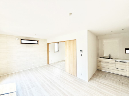 rO 났ƏΊ炪W܂AS܂郊rO