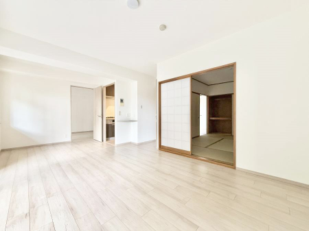 ̑ Ƒ̏Ί炪ӂA났̋