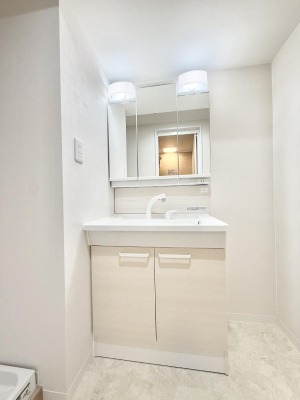 ʑEʏ 邢ʏ͖̎yłႢł