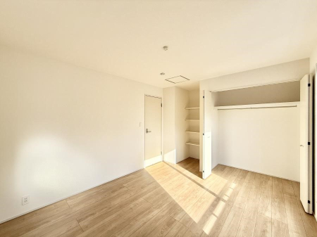 ���̑����� �������D��ŉ��₩�Ȏ��Ԃ��������