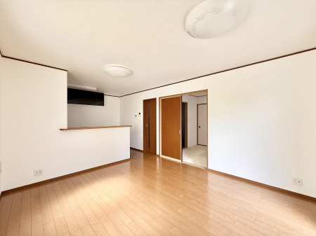 rO 났ƏΊ炪W܂AS܂郊rO